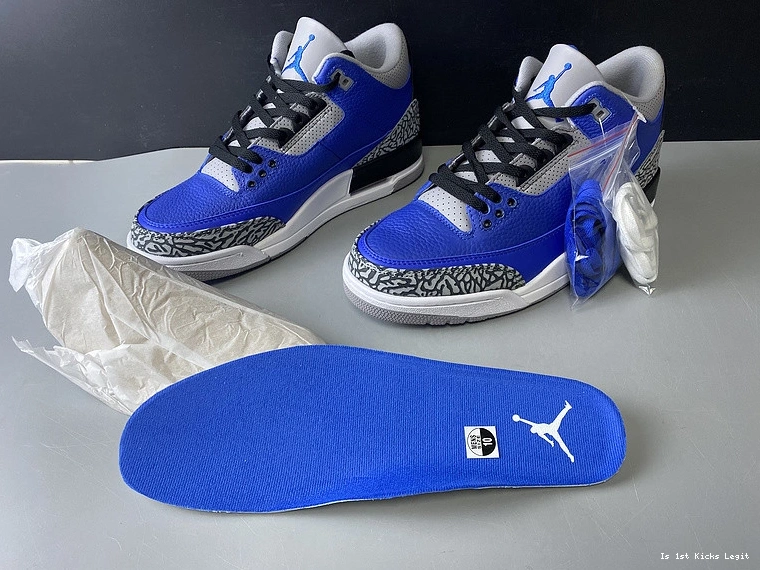 Royal” 3 CT8532-400 Jordan  “Varsity Air 0930